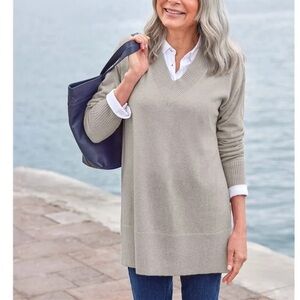 WoolOvers Cashmere Merino Wool Deep V Neck Lightweight Tunic Sweater Dove Gray S